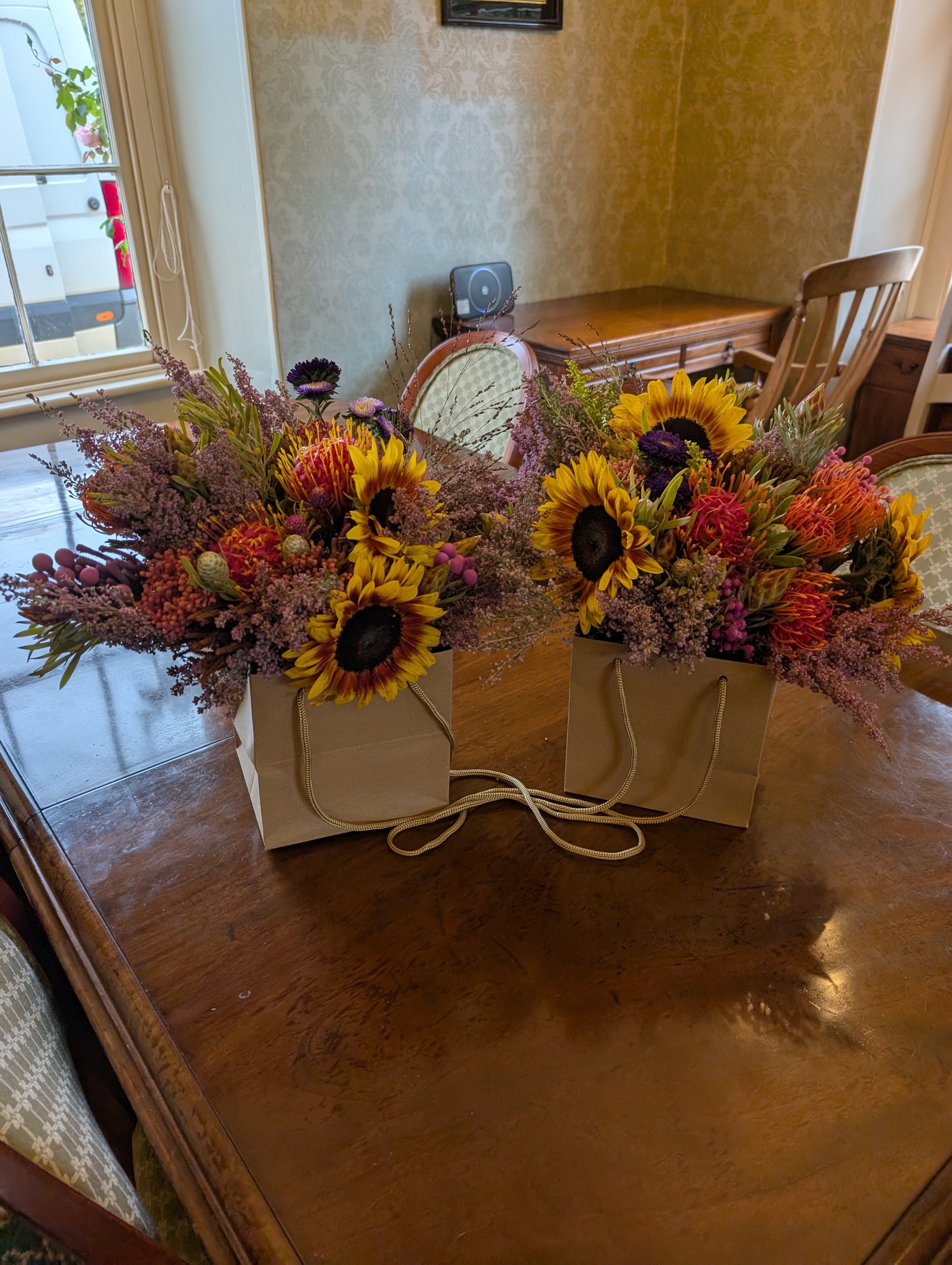 Le Grande Florist Choice